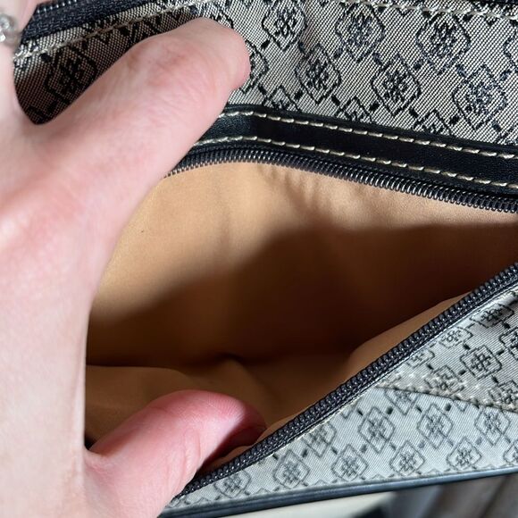 VINTAGE Villager by Liz Claiborne Shoulder Bag – Monogram Print - Picture 3 of 13